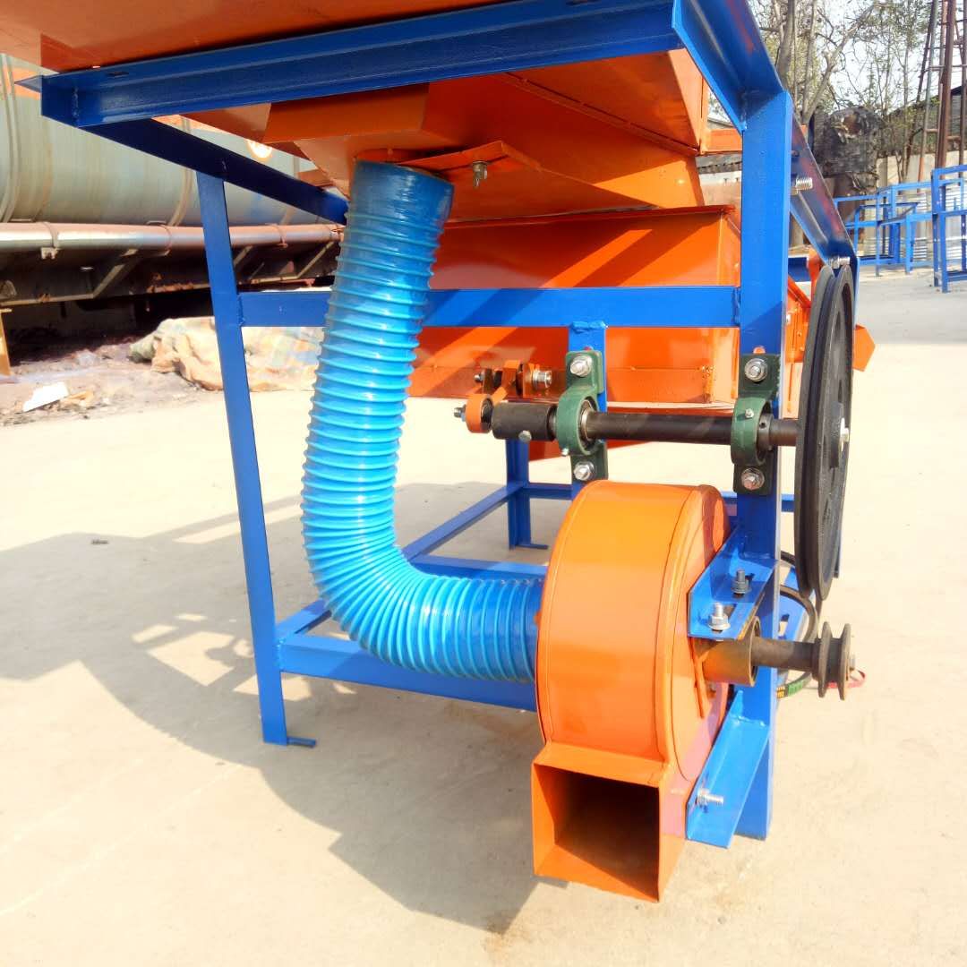 中小型糧食篩分機(jī)配兩相電機(jī) 篩眼規(guī)格定制