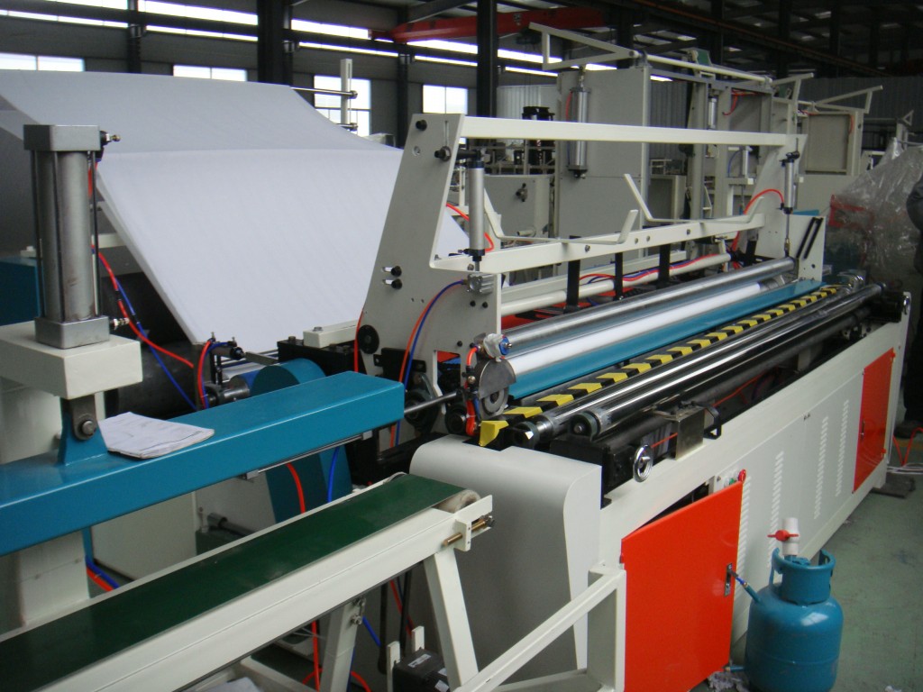 中順全自動(dòng)衛(wèi)生紙加工設(shè)備 卷紙加工機(jī)械 衛(wèi)生紙復(fù)卷機(jī)