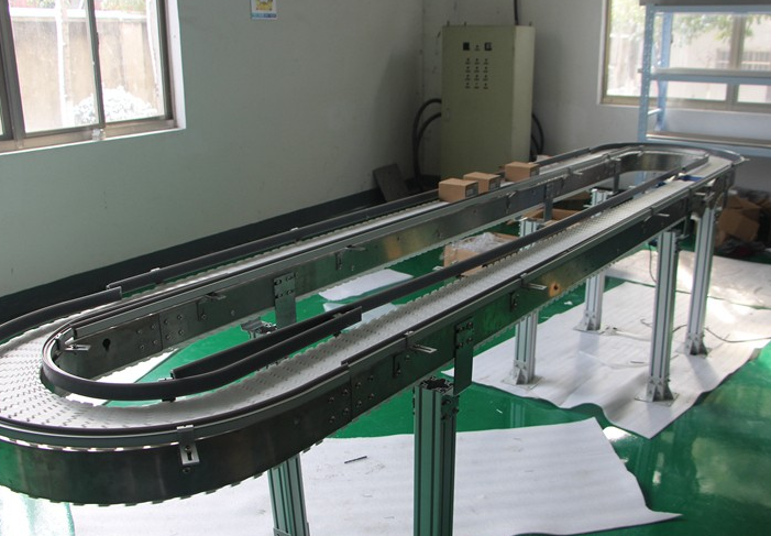 弘捷機械龍骨鏈板輸送機