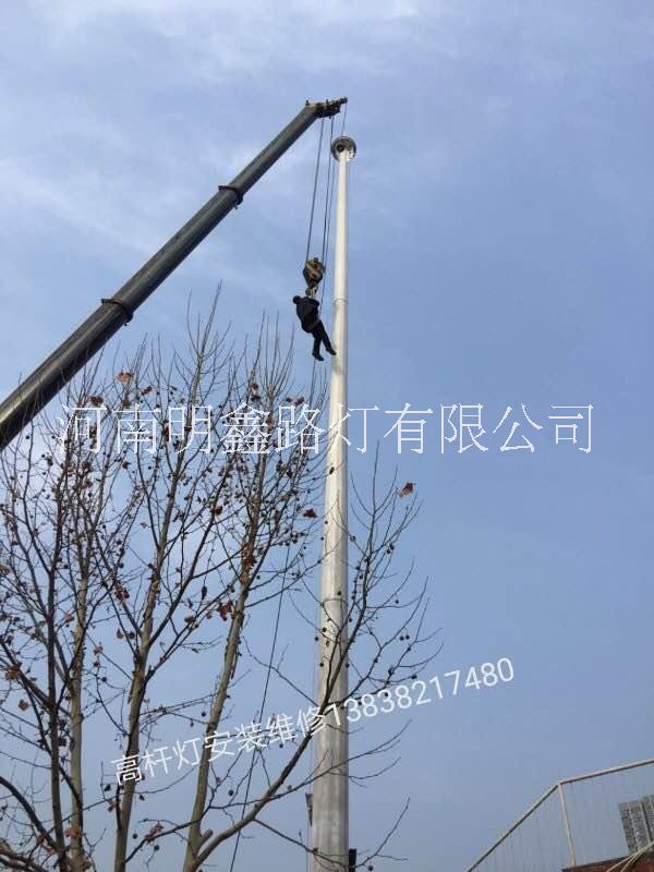 高桿燈鋼絲繩更換