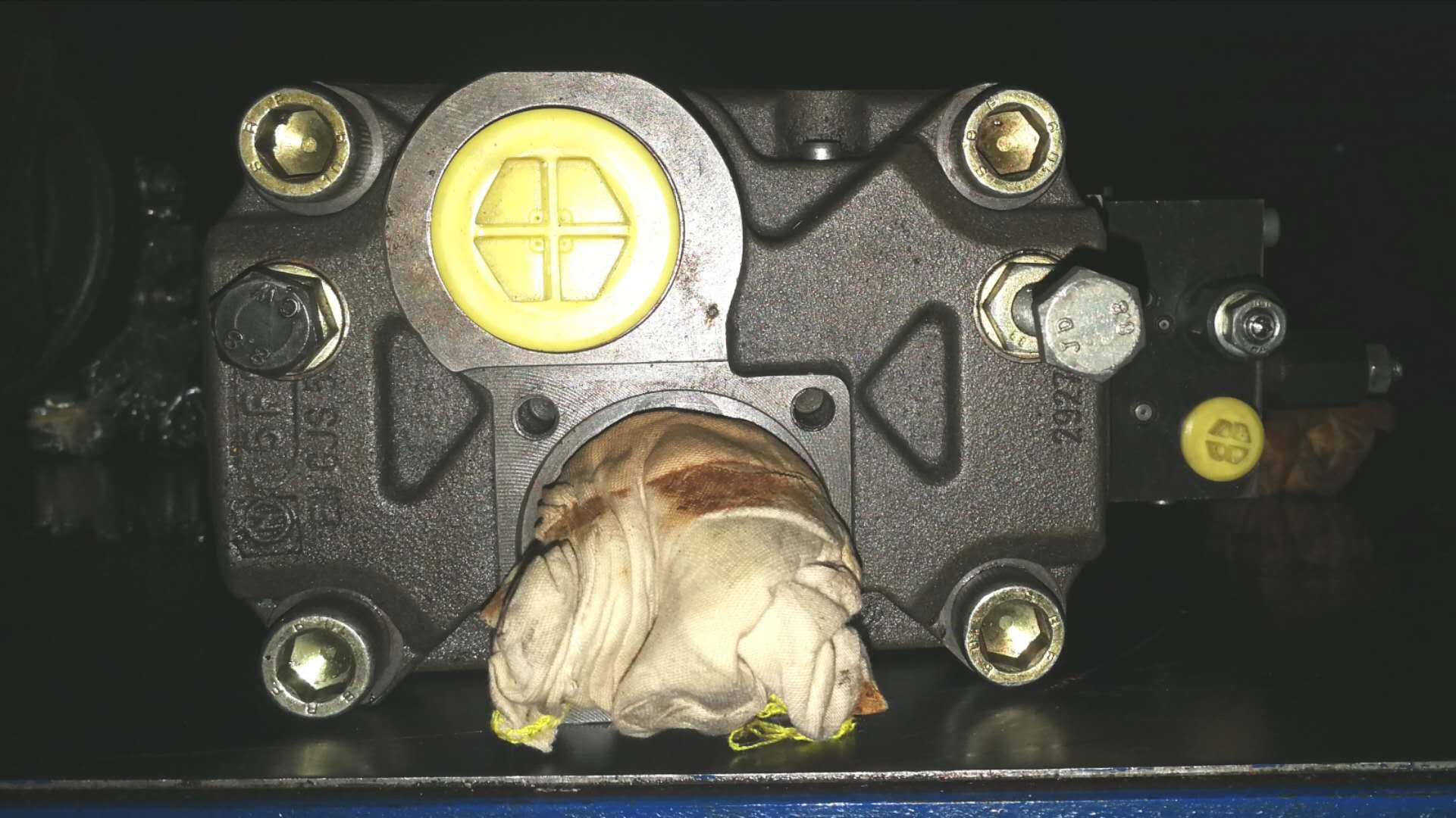 十年專業(yè)維修掘進(jìn)機(jī)哈威柱塞泵V60N