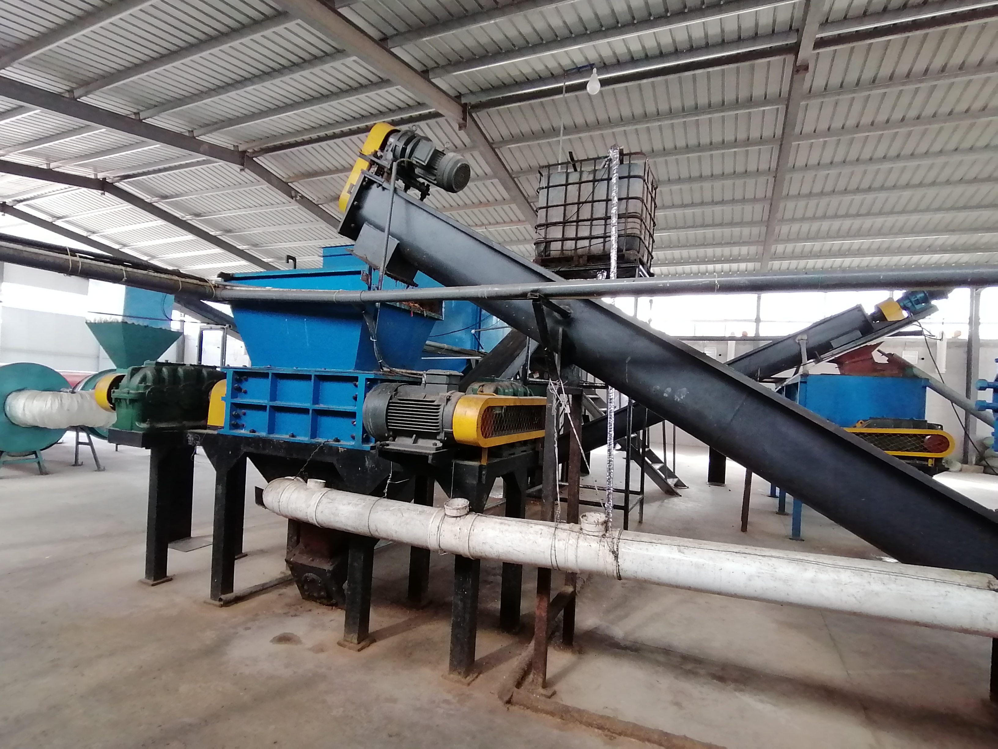 定制餐廚垃圾處理設(shè)備，發(fā)酵機(jī)組