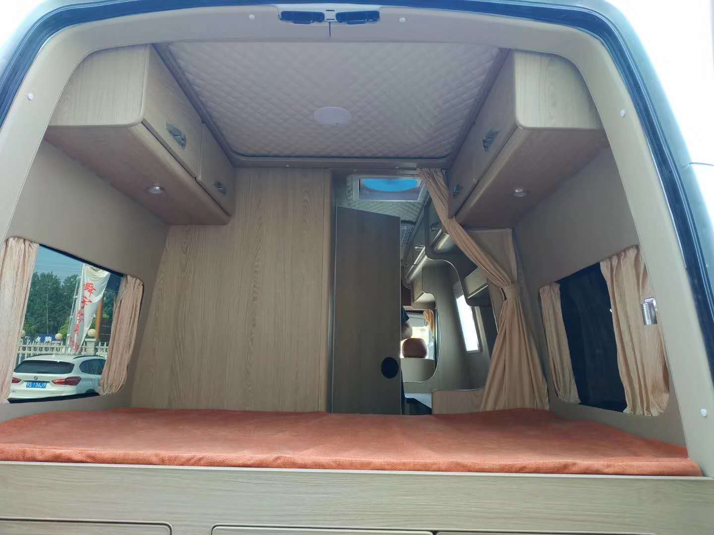 湖北上汽大通B房車  廠家直銷