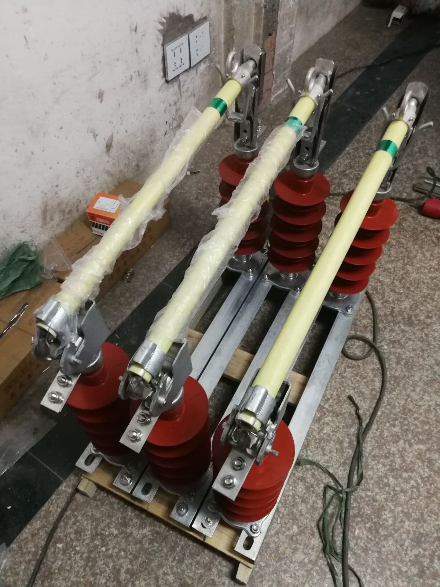 戶內(nèi)外10kv-35kv高壓接地開關(guān)