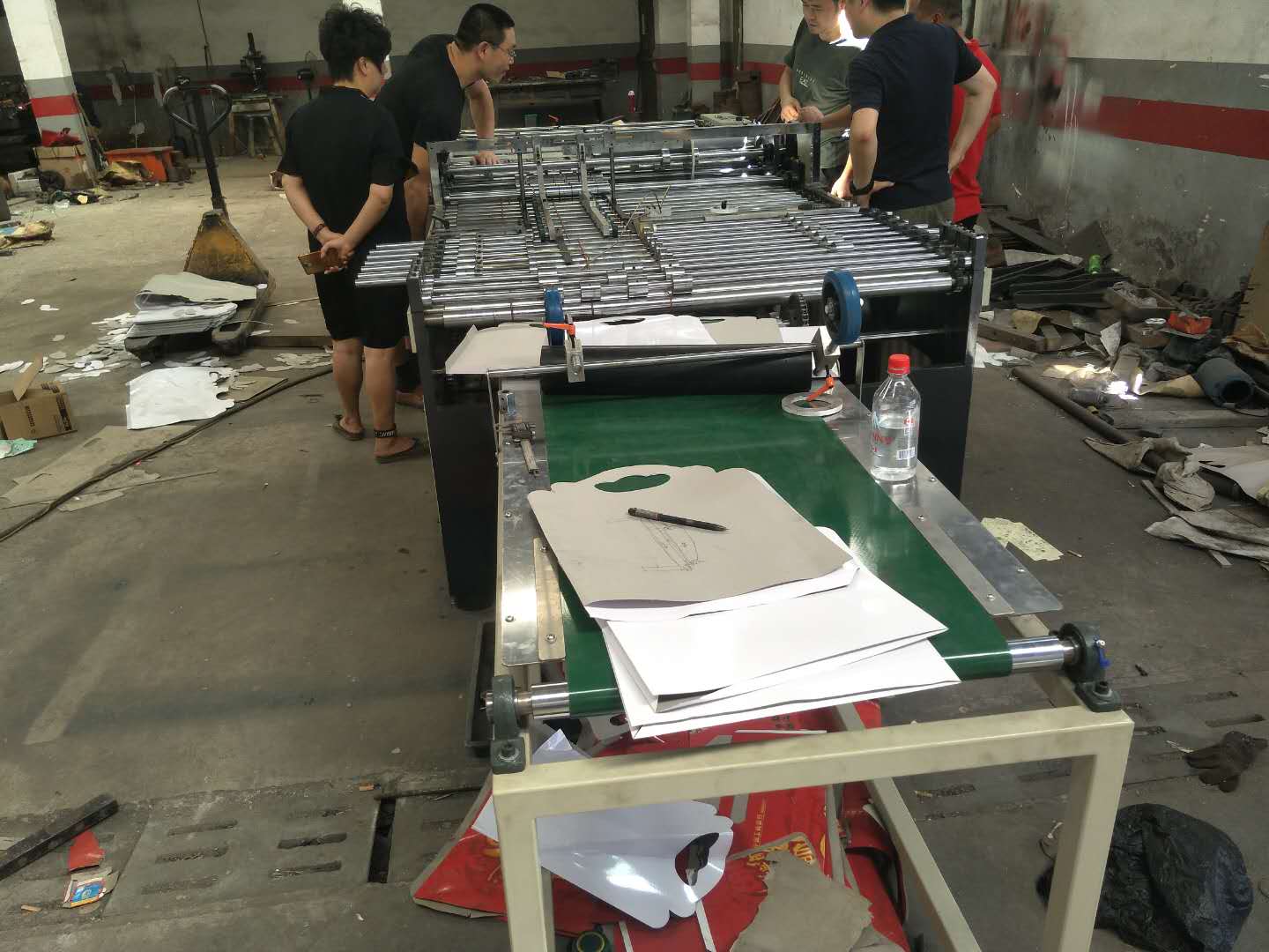 單層紙紙大禮包糊袋機  帶印刷紙大禮包糊袋機  紙大禮包糊袋機