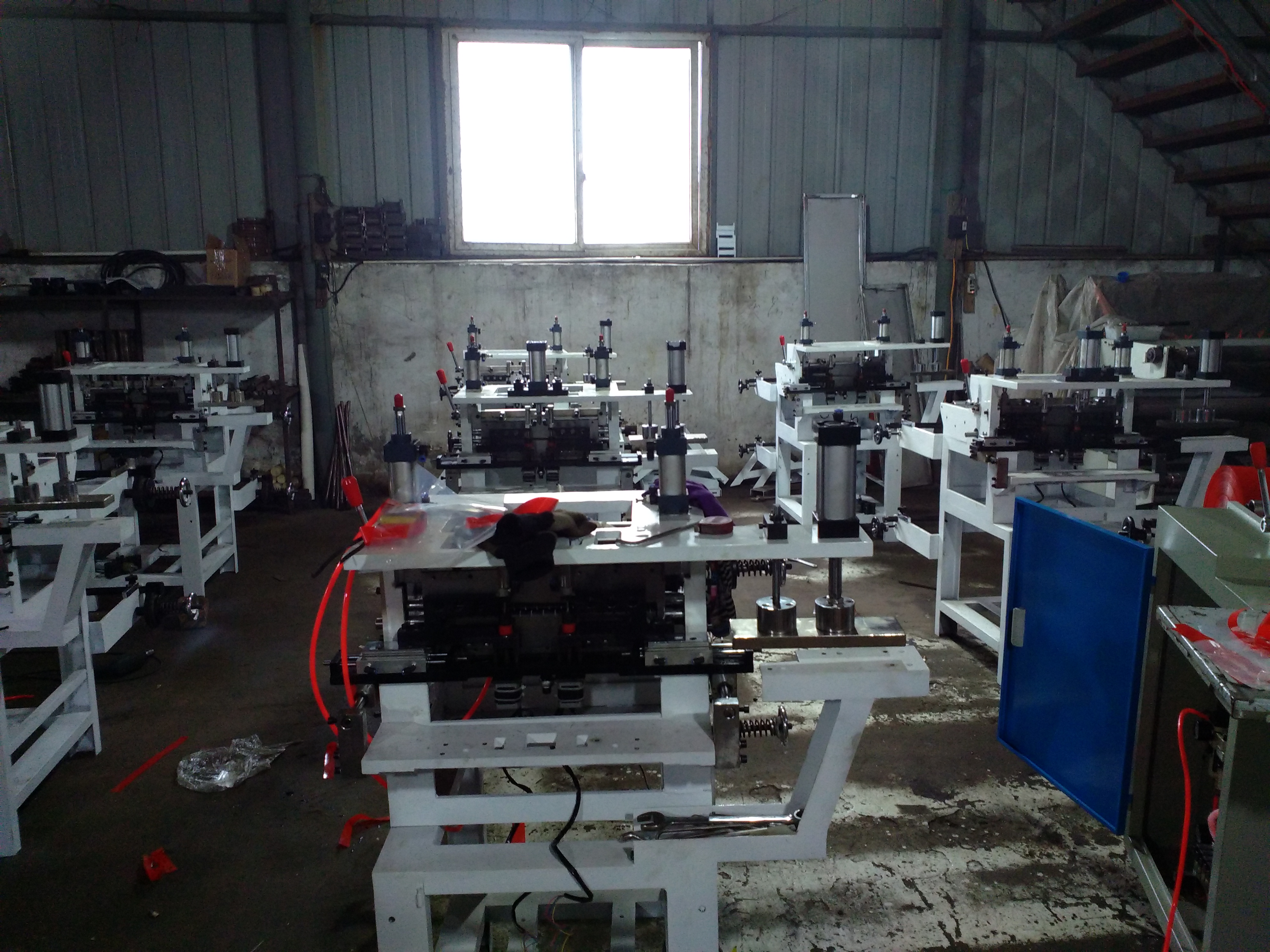 環(huán)保自動(dòng)軟式手提環(huán)制袋機(jī)  軟式手提環(huán)制袋機(jī)