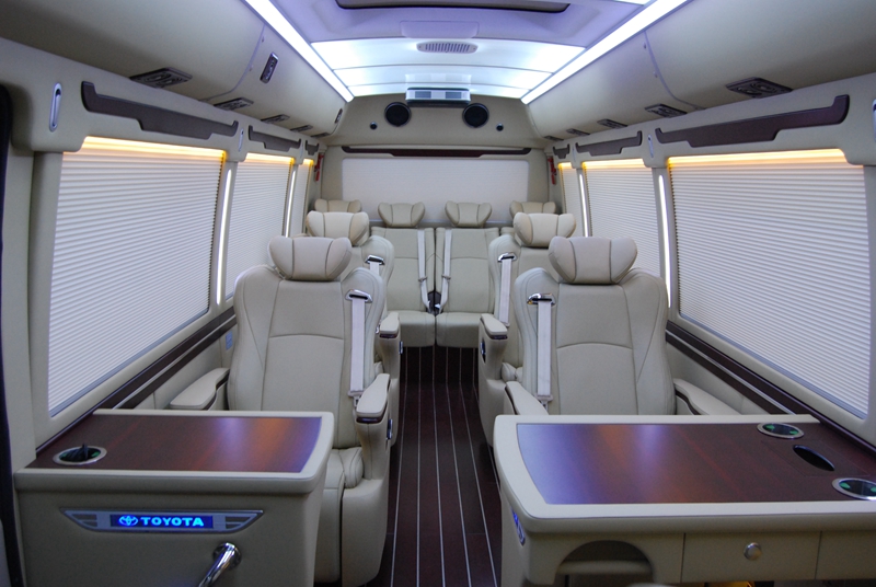 浙江杭州19款可靠的豐田考斯特12座改裝廠價(jià)格