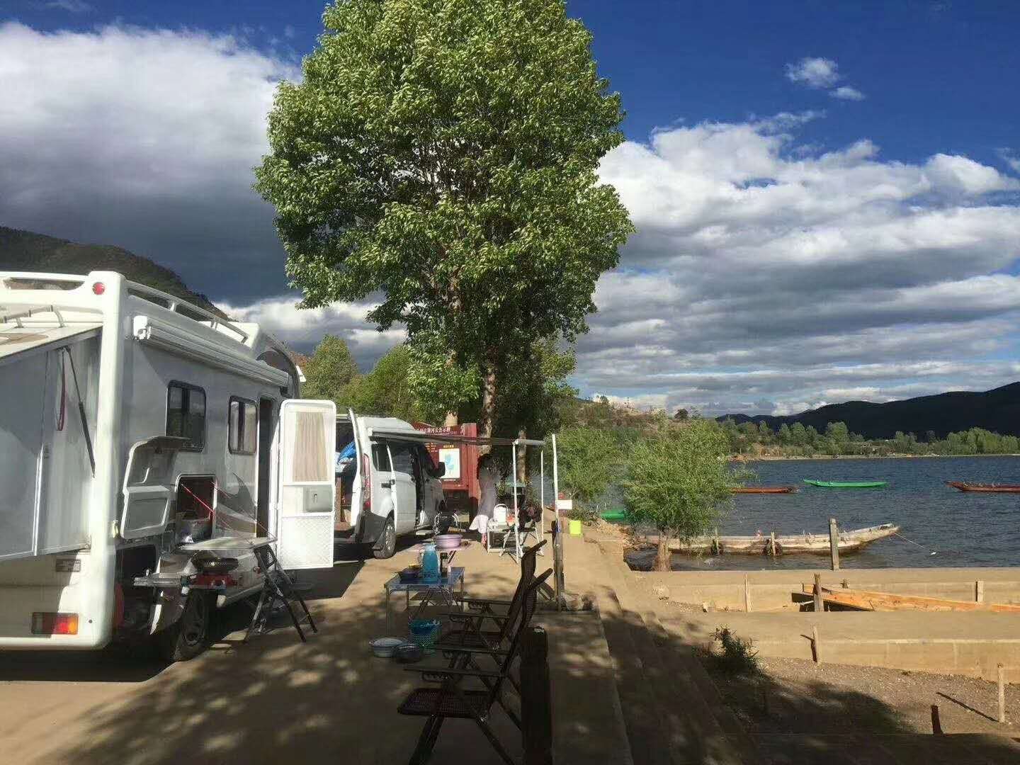 精致款上汽大通B房車廠家直銷