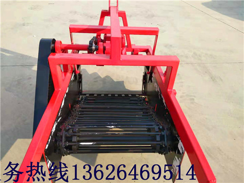 *土豆收獲機(jī) 馬鈴薯收割機(jī) 地蛋收割機(jī) 土豆馬鈴薯收獲機(jī)