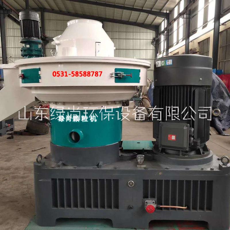 濟(jì)南秸稈顆粒機(jī)生產(chǎn)廠家，綠尚生物質(zhì)顆粒機(jī)，玉米秸稈顆粒機(jī)