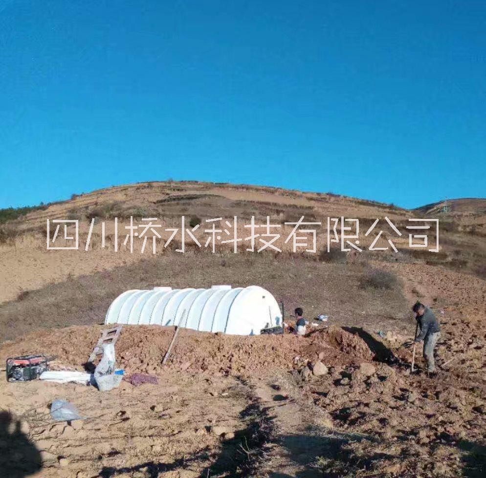 四川成都地區(qū)模壓玻璃鋼飲用水箱