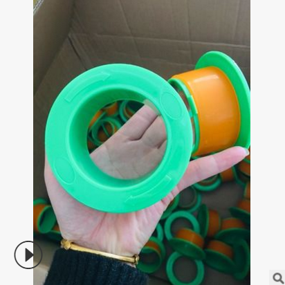 纏繞膜護(hù)手 纏繞膜手柄拉膜器伸膜手柄纏繞膜塑料手柄適用纏繞膜紙管直徑76MM