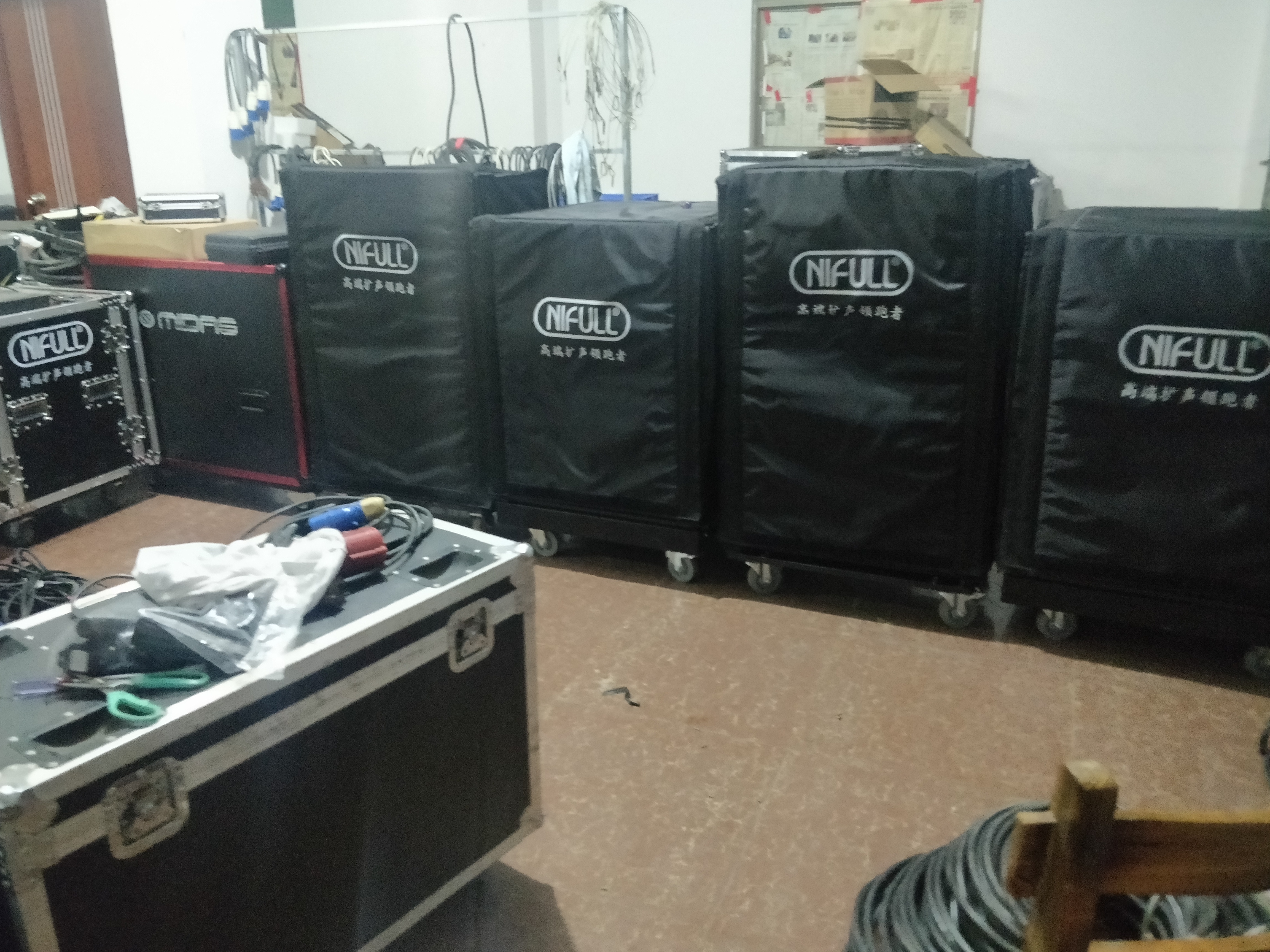 中山慶典公司燈光音響LED屏舞臺(tái)搭建禮儀*大型演出