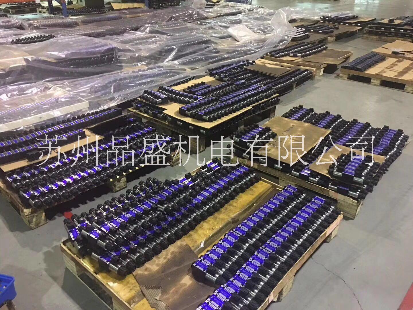 現(xiàn)貨供應(yīng)YUKEN油研電磁閥DSG-01-2D2-A100-50