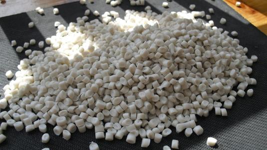 廠家直銷(xiāo)滾塑料_價(jià)格 滾塑料廠家