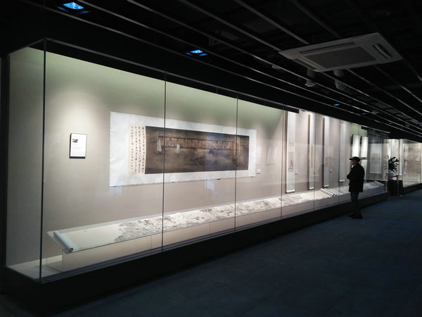液壓博物館展示柜平柜藝術(shù)品收藏品展柜定做廠家