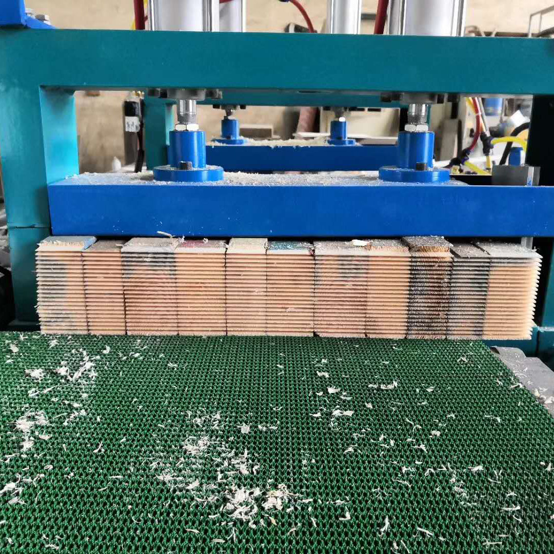 接木方機(jī)器多少錢 供應(yīng)接木梳齒機(jī)全自動(dòng)雙端梳齒機(jī) 帶涂膠設(shè)備