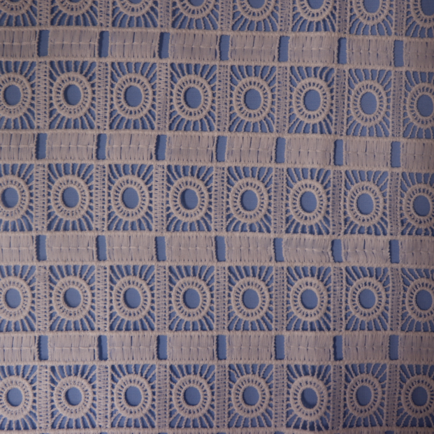 水溶牛奶絲花邊刺繡滿幅花邊，服裝刺繡花邊條碼滿幅面料