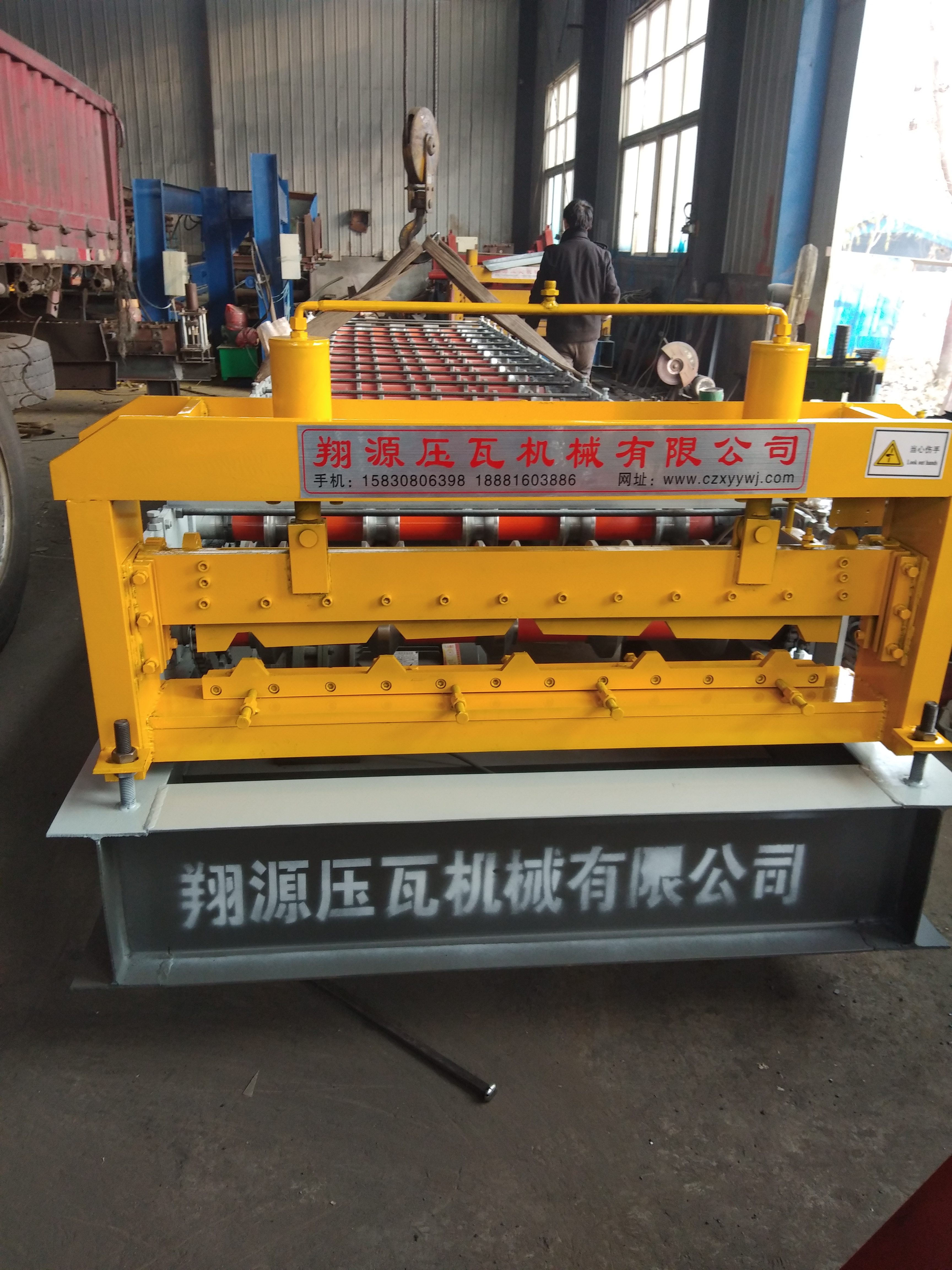 單層840壓瓦機彩鋼瓦設備廠家直銷  河北滄州泊頭單層840壓瓦機