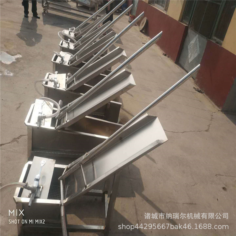 山東供應(yīng)不銹鋼牛大腸及肥腸清洗機(jī) 廠家直銷翻大腸清洗機(jī) 大腸翻洗設(shè)備