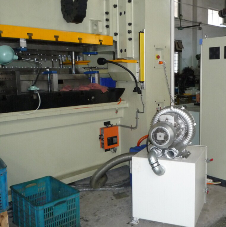 工業(yè)自動(dòng)吸廢料機(jī) 切削廢料吸取機(jī) 切廢料機(jī) 吸廢料機(jī)