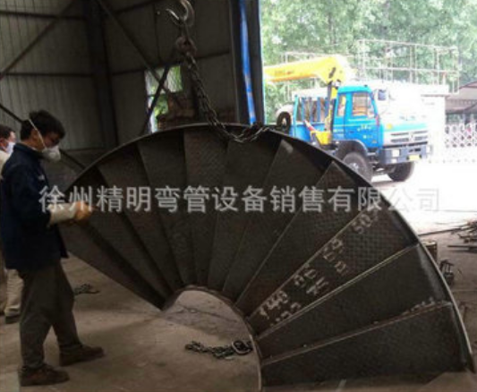 轉(zhuǎn)樓梯加工 樓梯加工 實木樓梯加工設(shè)備 樓梯扶手加工 樓梯扶手加工 樓梯加工廠 樓梯踏步加工