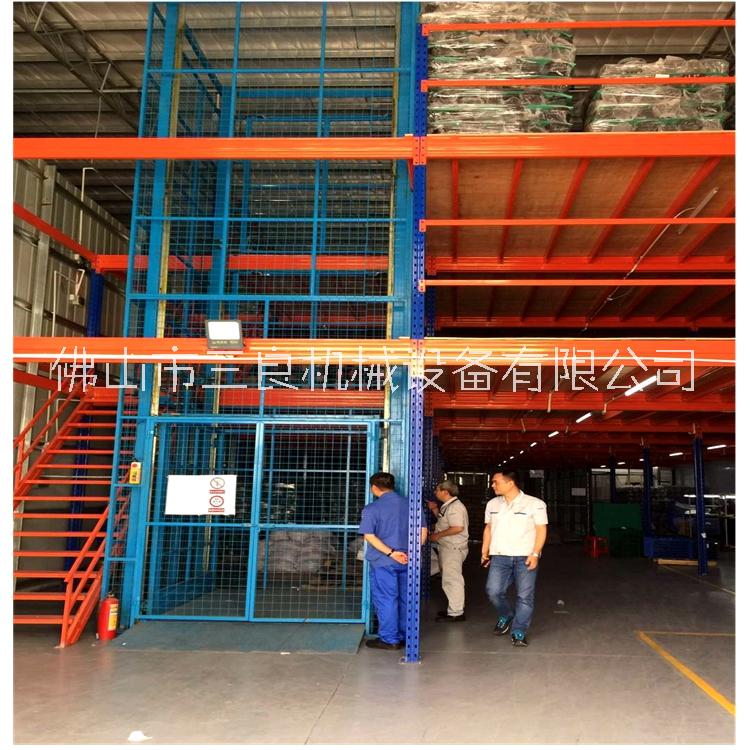 四柱導軌式升降機 液壓導軌式升降機廠家哪里找好