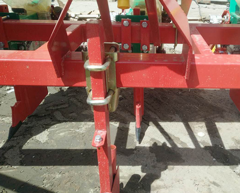 開溝機(jī)哪家好