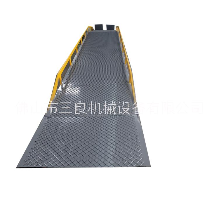 廠家直銷登車橋廣東優(yōu)質(zhì)企業(yè)制造