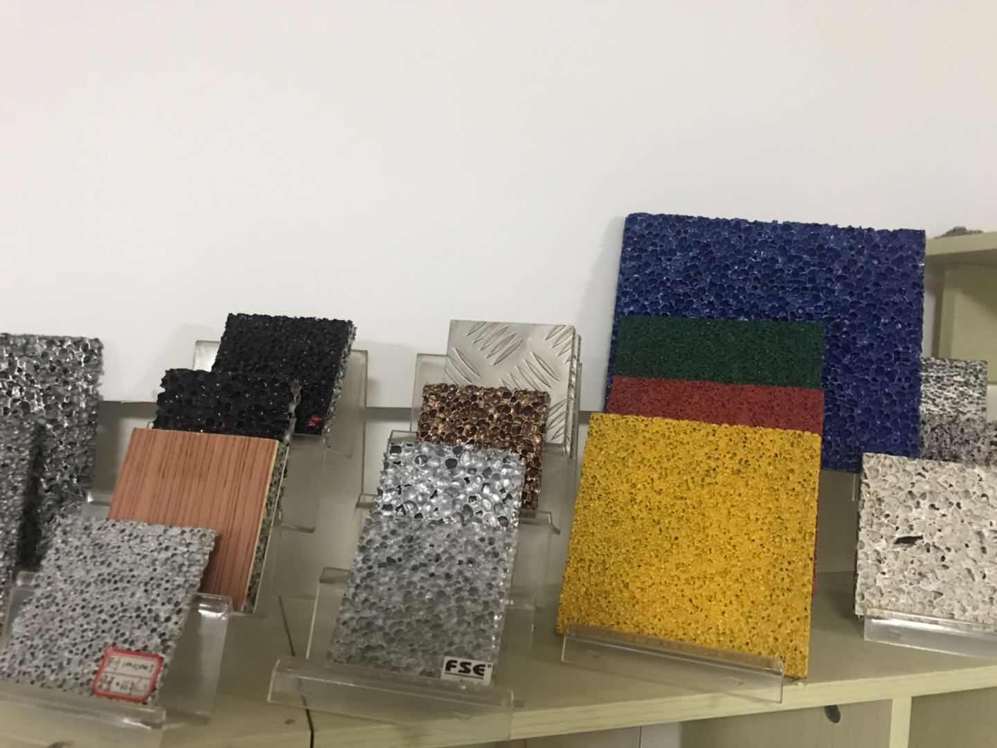 泡沫鋁廠家直銷(xiāo)泡沫鋁 發(fā)泡泡沫鋁 外墻裝飾泡沫鋁 隔音減震泡沫鋁金屬 金屬泡沫鋁