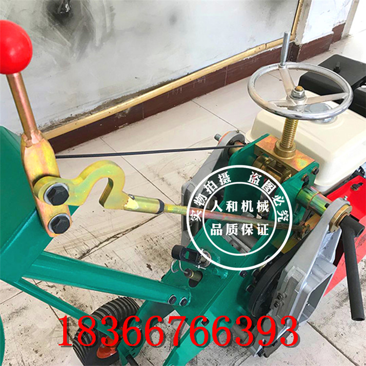 起草皮機廠家 生產(chǎn)直銷手推起草機 草坪移植機價格