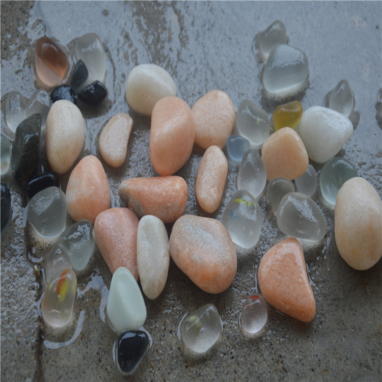 天然魚缸彩石 小石頭彩色批發(fā)