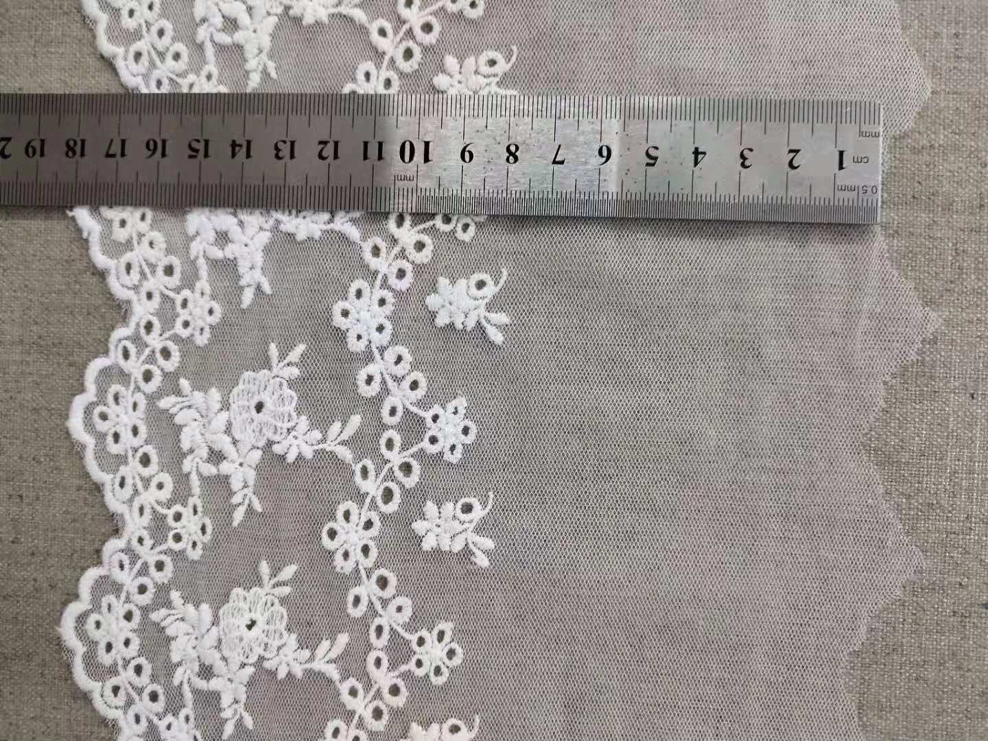 網(wǎng)布花邊刺繡條碼匹花整幅蕾絲時(shí)尚飾品