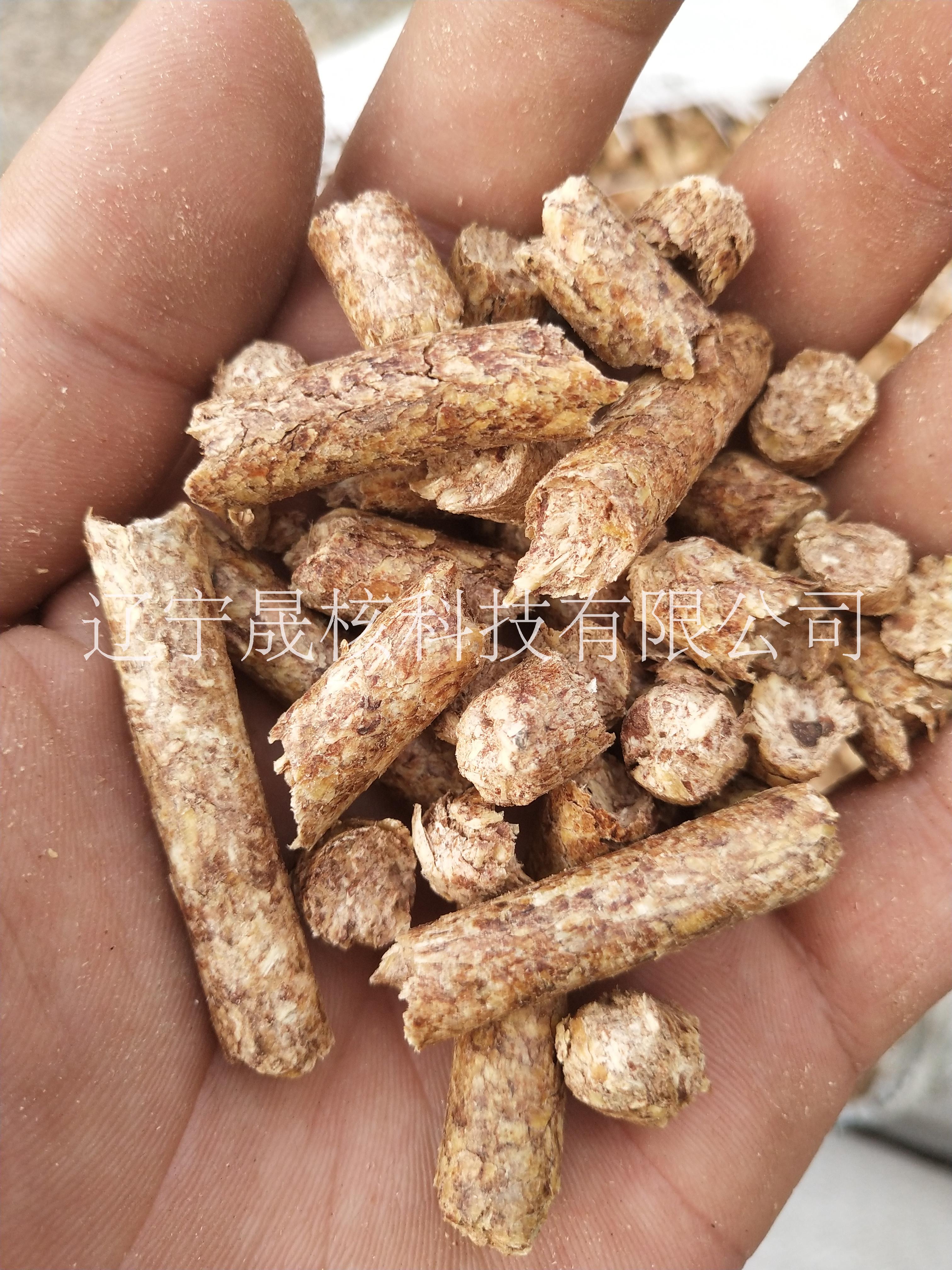 丹東鳳城市生物質(zhì)顆粒能源廠家  丹東市鳳城市生物質(zhì)顆粒能源廠家