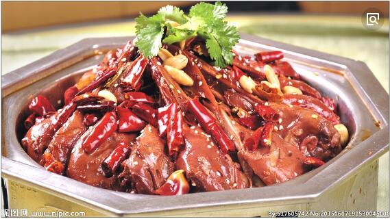 干鍋鴨頭加盟及技術(shù)學(xué)習(xí)  干鍋鴨頭的教學(xué)視頻  干鍋鴨頭的價格