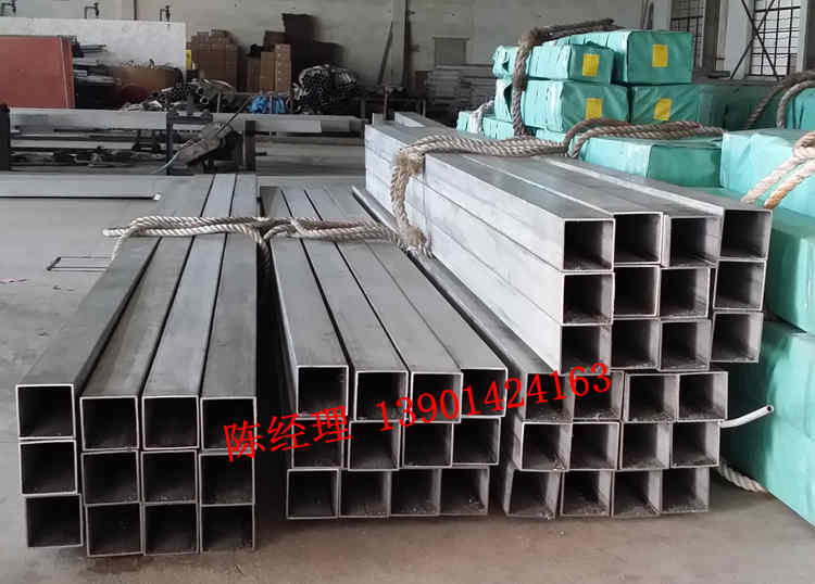 地鐵支撐框架用不銹鋼方管表面拉絲