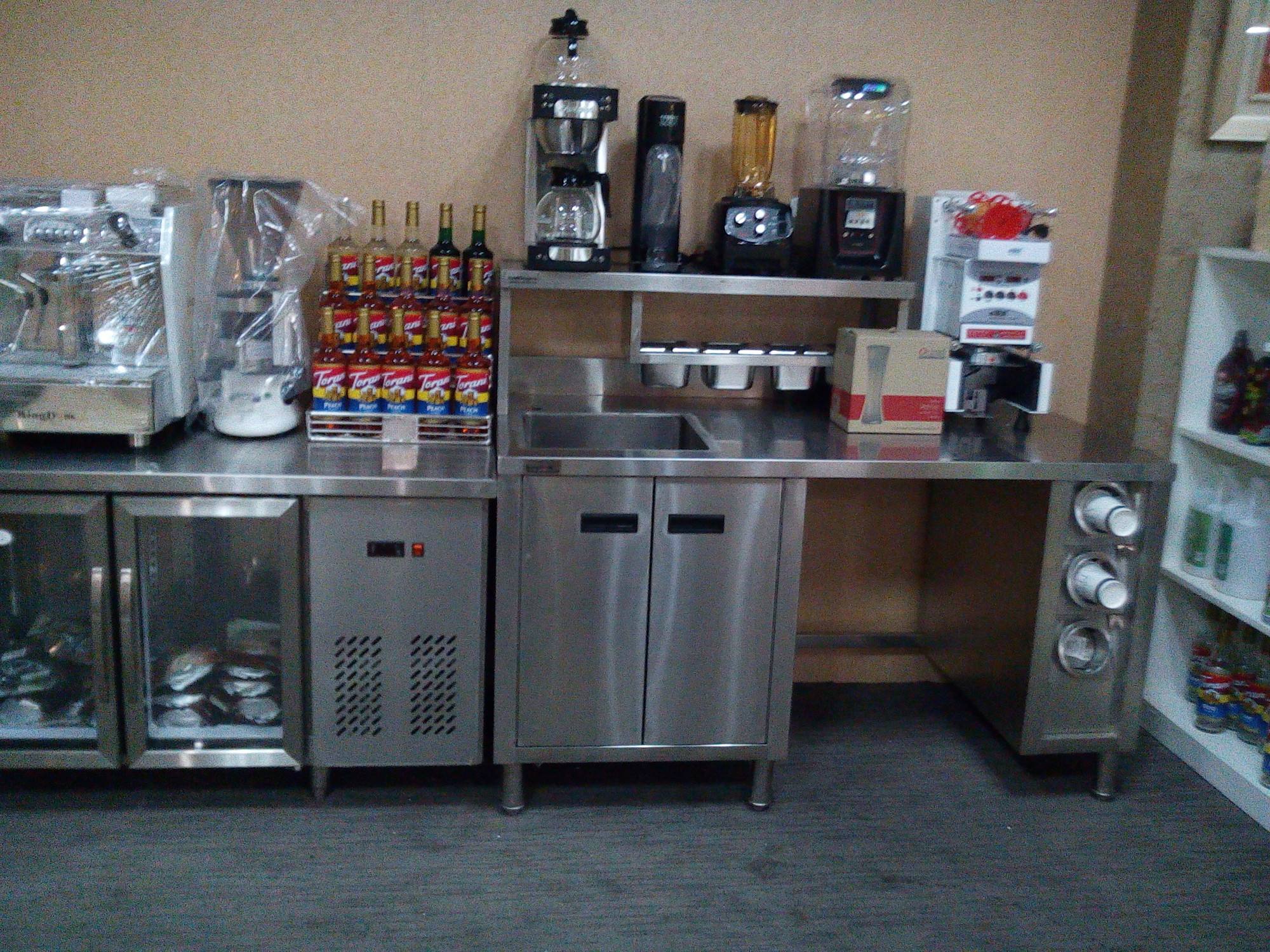 新豪奶茶設備冷凍柜XH-6812H價格 制冰機 冷凍工作臺 奶茶冷凍工作臺 奶茶設備