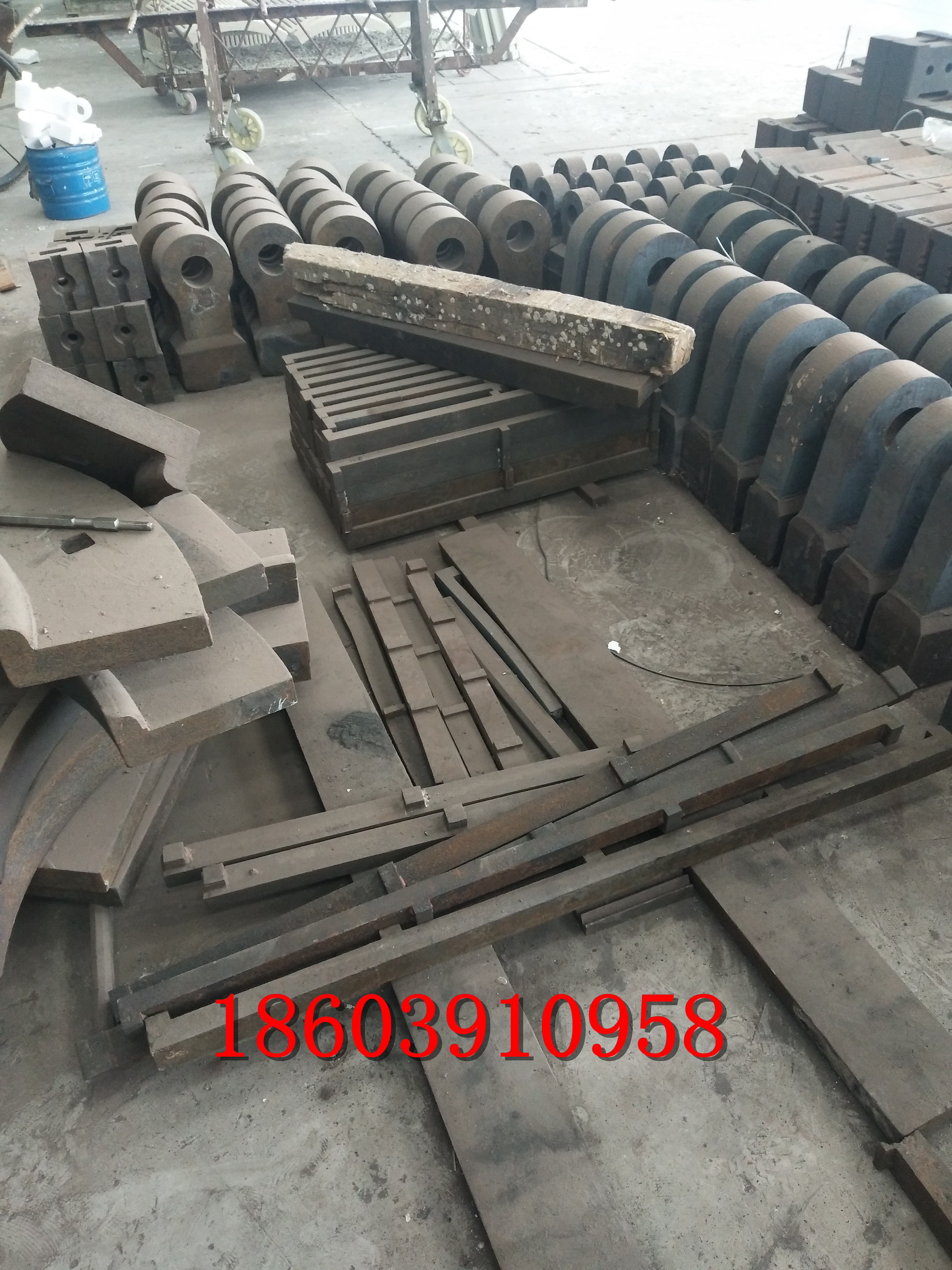 雙金屬復(fù)合錘頭 雙金屬復(fù)合錘頭、高鉻合金錘