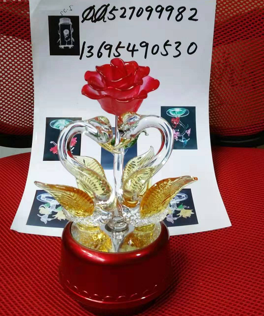 水晶拉絲工藝現(xiàn)場制作 好賺錢-致富項目