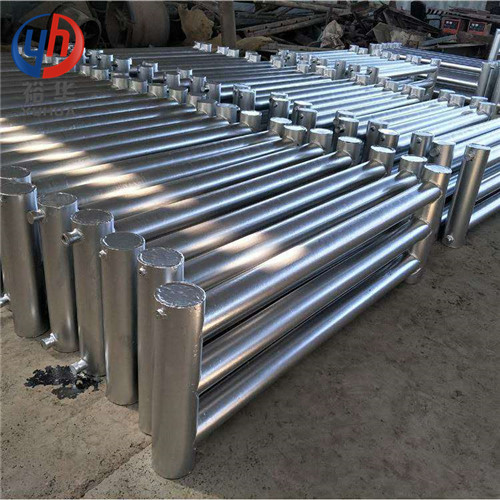 D133-6-4蒸汽光面管暖氣片定制(車間,發(fā)電廠,科技園)-河北裕華