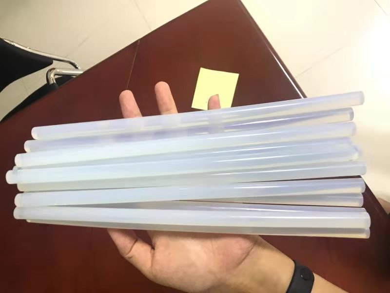 供應(yīng)天然布基熱熔膠 天然塑料包裝廠家 天然PPO塑料包裝 大卷批發(fā)大號單面膠 天然布基熱熔膠