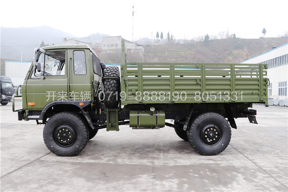 四驅(qū)越野車底盤EQ2070FZ4D東風(fēng)軍車4x4全驅(qū)底盤
