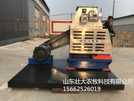 東北小型蒸汽玉米壓片機(jī)報(bào)價(jià)