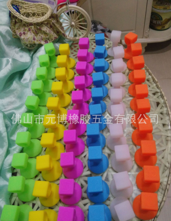 廠家直銷硅膠大門吸 硅膠兒童玩具 硅膠吸盤 橡膠吸盤 門窗配件