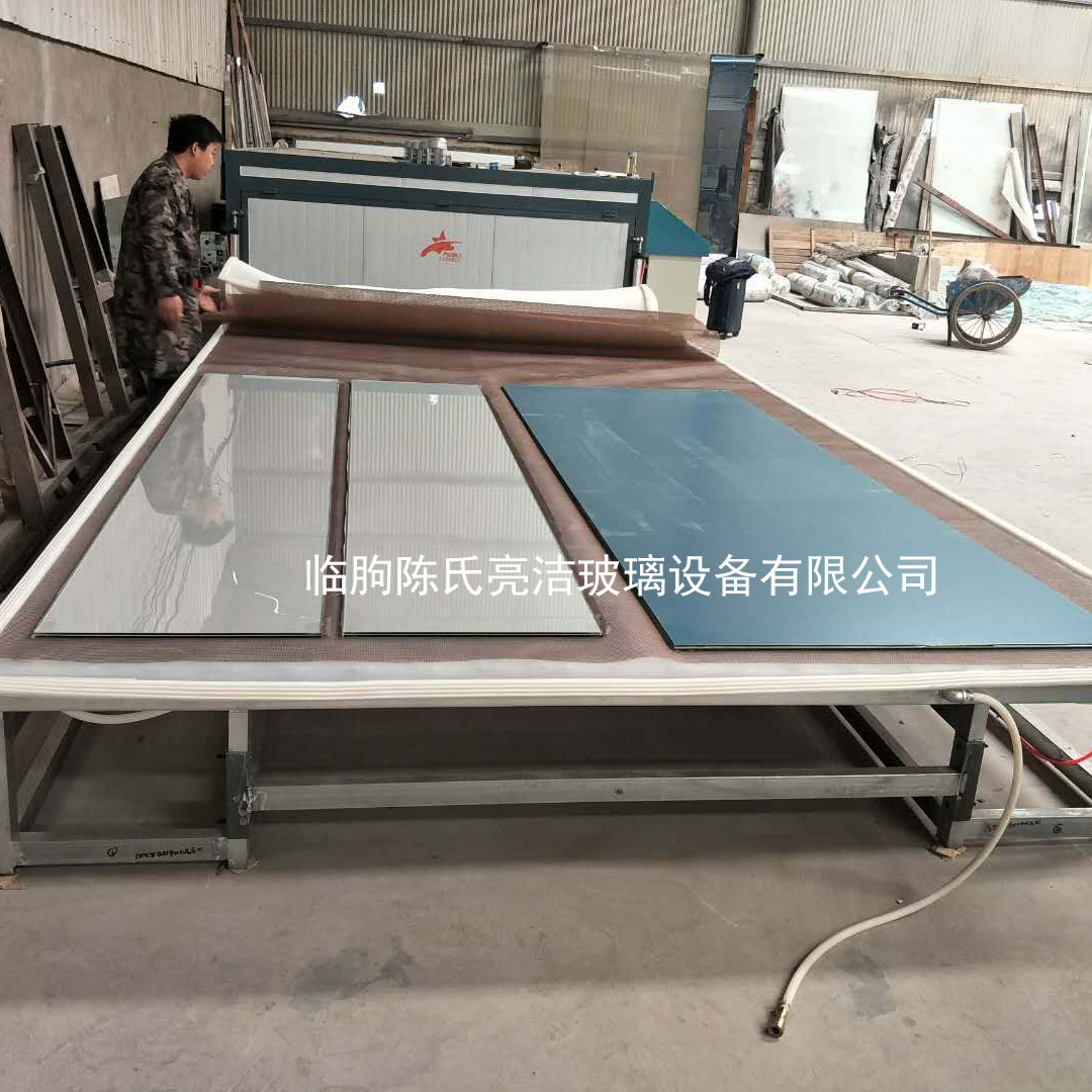 夾絲玻璃設(shè)備 夾膠機(jī)玻璃夾膠爐