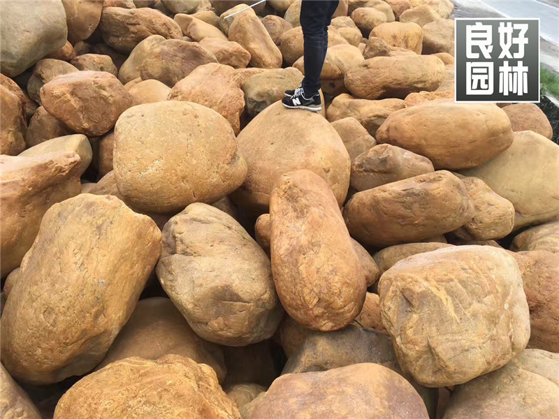 團(tuán)林駁岸石廠家