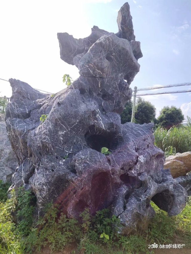 太湖石廠家 太湖石批發(fā) 清遠太湖石 清遠太湖石廠家 太湖石價格 太湖石供應商 英德太湖石廠家 大型*太湖石