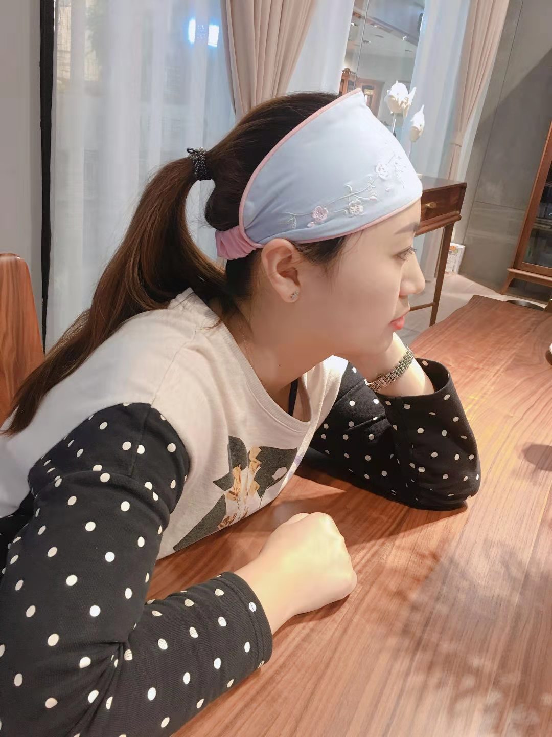 運(yùn)動(dòng)頭帶女寬邊吸汗跑步健身瑜伽止汗頭帶跳舞頭帶