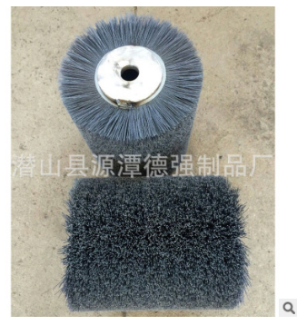 淮南市長(zhǎng)期供應(yīng)水果清洗機(jī)毛刷輥 毛刷輥生產(chǎn)廠家 土豆清洗毛刷輥價(jià)格 直銷螺旋尼龍絲毛刷