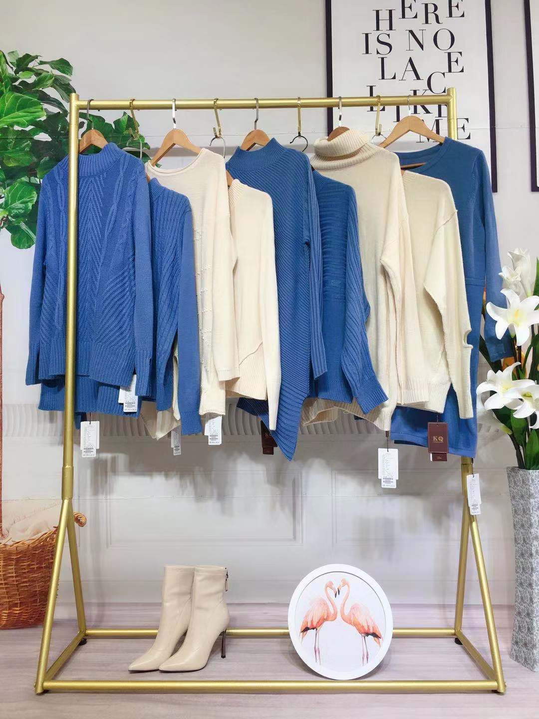 *夫人女式毛衣針織衫尾貨衣服批發(fā)品牌折扣女裝批發(fā)走份